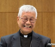 유흥식 추기경 "프란치스코 교황, 방북 의지는 확고"