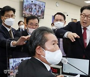 민주당, 방송법 개정안 상임위 처리…‘안전운임제’도 단독 상정