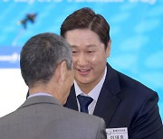 최강야구에서 김성근 감독과 만난 이대호 “지도자의 모습 많이 배우겠다” [오!쎈 현장]