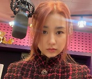 '류수영♥' 박하선, 핑크헤어 파격 변신…오윤아도 "사랑스러워"