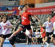 한국, 중국 꺾고 아시아 여자핸드볼선수권 결승행…일본과 격돌