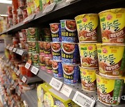 "우유 오르더니 믹스커피·사이다까지"…식음료 가격 줄줄이 인상