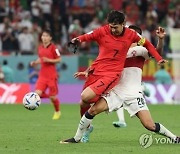 "손흥민, 천재적 일시정지로 기적 같은 16강 견인" ESPN "월드컵 사상 가장 극적인 장면 중 하나" 극찬