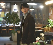 ‘재벌집 막내아들’ 송중기 신현빈 박지현, 엇갈린 감정 속 뒤엉키는 관계