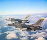 美 F-16, 서해 실사격 훈련…이례적 사진 공개
