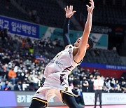 프로농구 LG, 적지서 캐롯에 85-84 신승 '2연패 탈출'