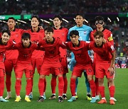 승리의 기운을 다시 한번...한국, ‘붉은 유니폼’ 16강전서도 입는다