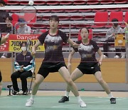 쌍둥이 배드민턴 신동, 아시아선수권 U-17 여자복식 우승