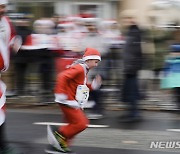 독일에서 열린 산타클로스 달리기 대회