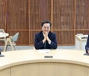 김동연 경기지사, 도 산하 공공기관 신임대표 4명에 임명장 수여