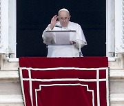 VATICAN POPE FRANCIS ANGELUS PRAYER