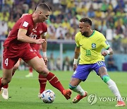 [월드컵] '최강' 브라질의 역설…"16강서 제일 효율 낮은 팀"
