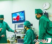 북한 "보건사업 근본적 개선"…800여건 앞선 진단·치료법 도입
