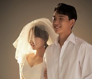 성남 MF 김현태, 10년 연애 끝 결혼 골인…10일 화촉