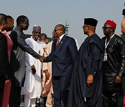서아프리카 지도자들 “지역 평화유지군 창설 합의”