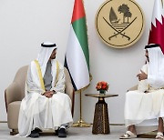 UAE 대통령, 단교 사태 이후 5년 만에 카타르 첫 국빈방문