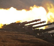 북한군 “남측서 발사체 수십 발…130여 발 대응 포사격”