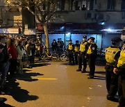 중국 봉쇄 반대 시위 끝났나… 주말 조용히 지나간 이유