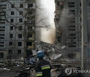 러, 유가상한제 시행일에 우크라 공습…2명 사망·정전 속출