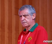 [월드컵] 포르투갈 감독 "호날두-조규성 신경전, 정말 맘에 안들었다"