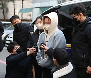 ‘15개월 딸 시신 김치통 보관’ 친부모 모두 구속
