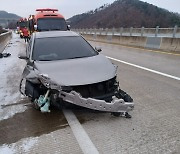 청주 도로 곳곳 빙판길…교통사고 속출