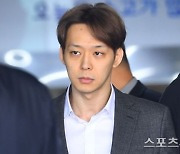 박유천, 前 매니저 횡령 혐의 고소…경찰 "혐의 없음"