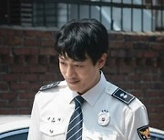 김래원, '해맑 미소+똘망 눈빛' 순한맛 진호개 온다 ('소방서 옆 경찰서')