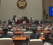 민주, 12월 임시국회 소집 요구..."예산안 처리 대비"