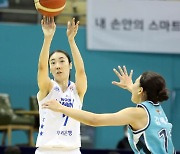 [포토]박혜진,허를 찌르는 3점슛