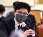 윤핵관·지도부·당권주자까지 ‘한동훈 당대표 차출설’ 진화