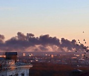 이틀째 러시아 본토 때린 우크라…‘확전 위기’ 수습 나선 미국