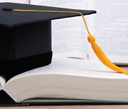 [단독] ‘학자금 대출상환’의 역설…고소득자가 더 안 갚는다