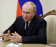 푸틴, '核 전쟁' 경고…"모든 수단 동원해 영토·동맹국 방어할 것"(종합)