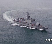 해군 신형 고속정 '검독수리' 16번함까지 이달 인도 완료