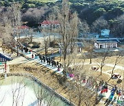 북한, 남포시 용강민속공원 준공…"훌륭한 문화휴식터"