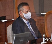 [포토]본회의 참석한 이상민 행안부 장관