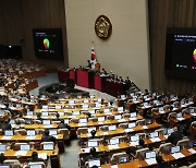 한전채 발행한도 확대 본회의서 부결… 양이원영 “연료비, 전기요금에 반영해야”