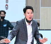 강성형 감독,'12연승 가는거야' [사진]