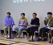 웨이브, 대중성·퀄리티 높인 예능으로 토종 OTT 1위 탈환 노린다