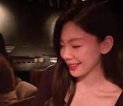 '윤남기♥' 이다은, 홍당무 된 '만취 얼굴'…수줍 미소로 한컷