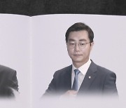 여당 데스노트 오른 민주당판 '김앤장'…김의겸·장경태 엄벌 촉구