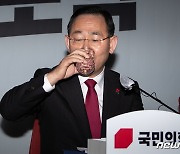 주호영 "예산 정기국회 내 처리 불발…민주, 고집 그만두라"