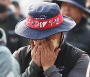 화물연대 파업 ‘백기’까지…안전 ‘논의’ 실종, 노조혐오·엄포만