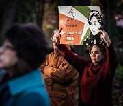"이란, 여성 시위자 얼굴·성기 고의 사격"