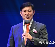 [포토]인사말 하는 허구연 KBO 총재