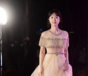 [포토] 염정아, '우아한 드레스 자태 뽐내며~' (제58회 대종상 영화제)