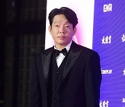 [포토] 박지환, '멋지게 슈트 차려입고' (제58회 대종상 영화제)