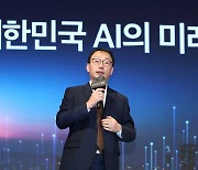 '연임 도전' KT 구현모, 이사회 면접···내주 최종 결론