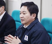 "안전운임제 연장 제안은 무효"…여전히 강경한 정부
